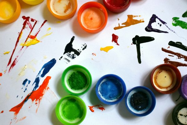 paint and paint pots